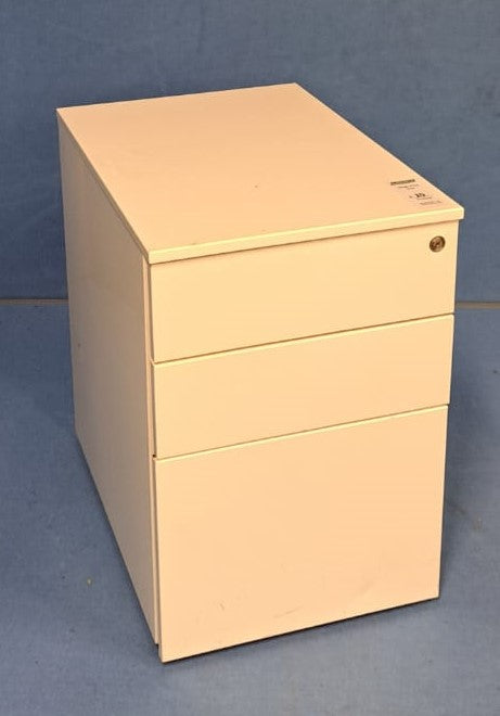 *SALE* Assorted Under Desk Mobile Pedestal Clearance (used) SPECIAL PRICE