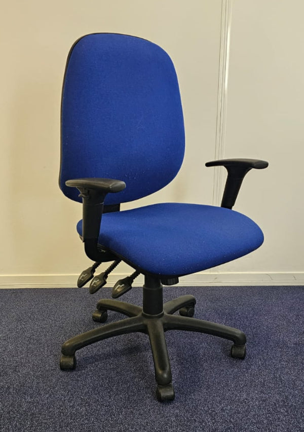 High Back Fully Loaded Operators Armchair, Blue Fabric (used)