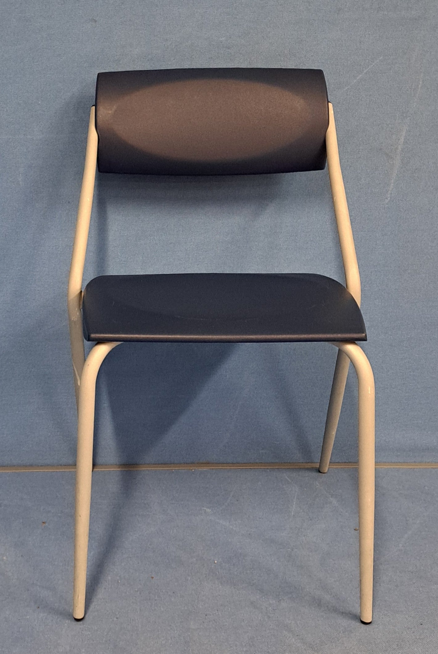 *SALE* Set of 4 Visitors Armchair on 4 Legged Frame Blue / Grey (used)