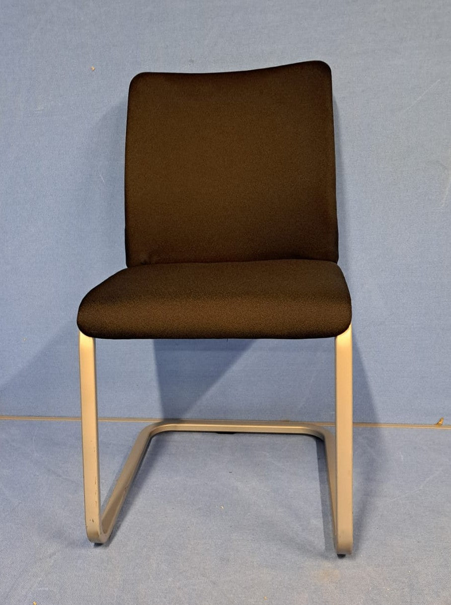 Steelcase Reply Meeting Chair on Cantilever Frame Black (used)