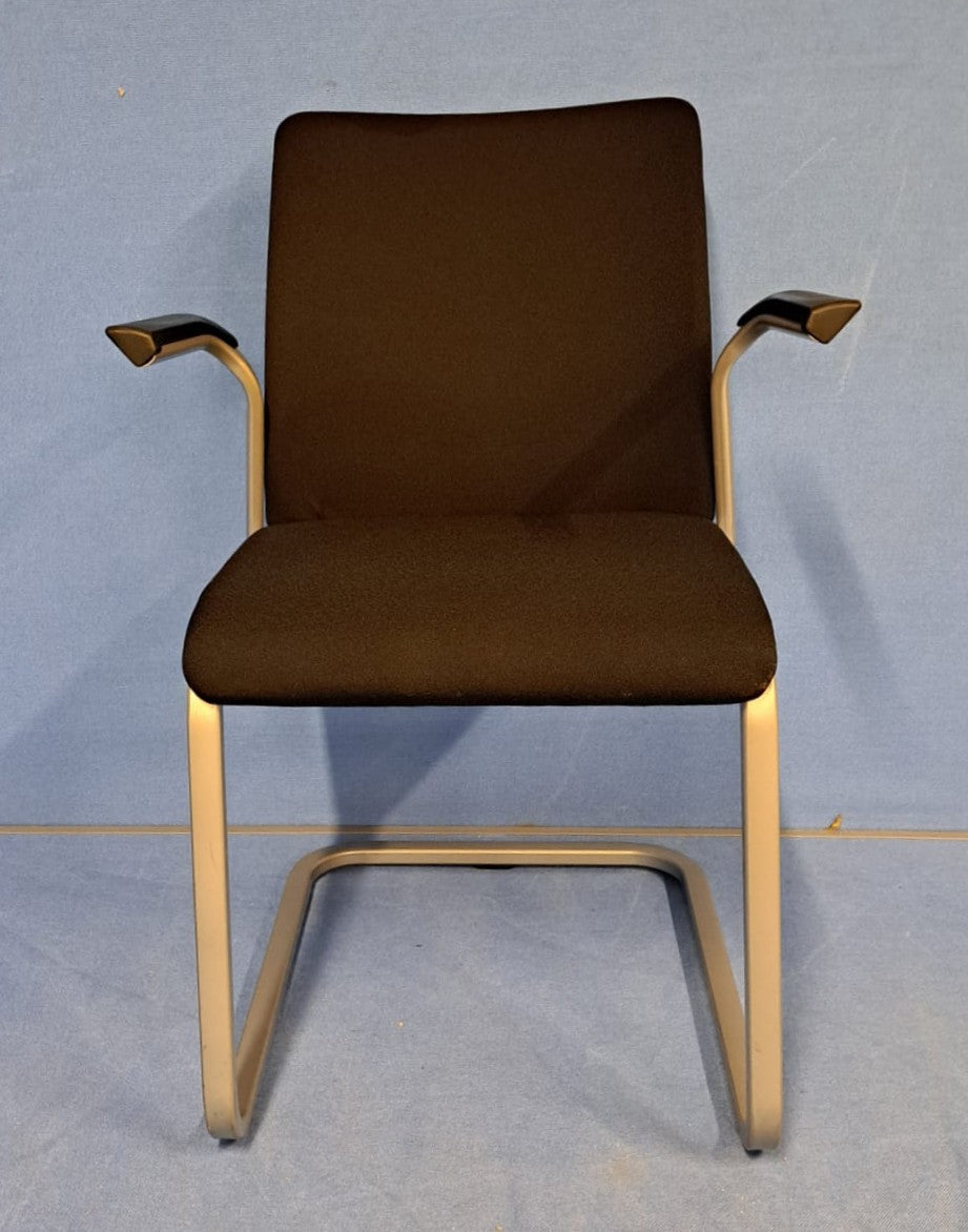 Steelcase Reply Meeting Armchair on Cantilever Frame Black (used)