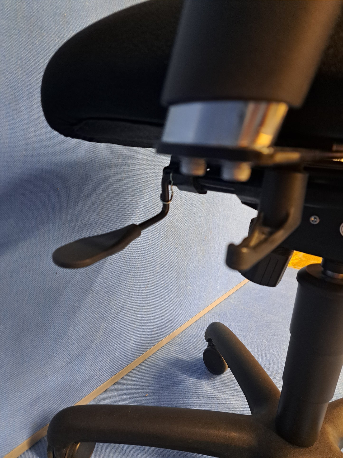 High Back Operators Armchair with Adjustable Headrest Black (used)