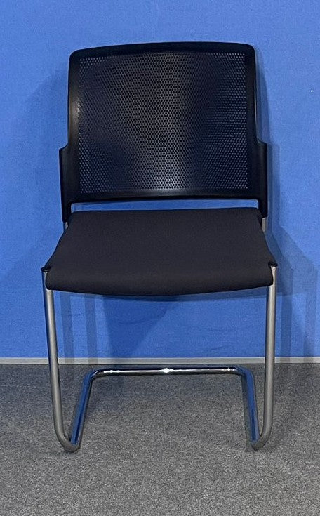 Boss Design Mars Komac Visitor / Meeting Chair Grey & black on a Cantilever Frame (used)