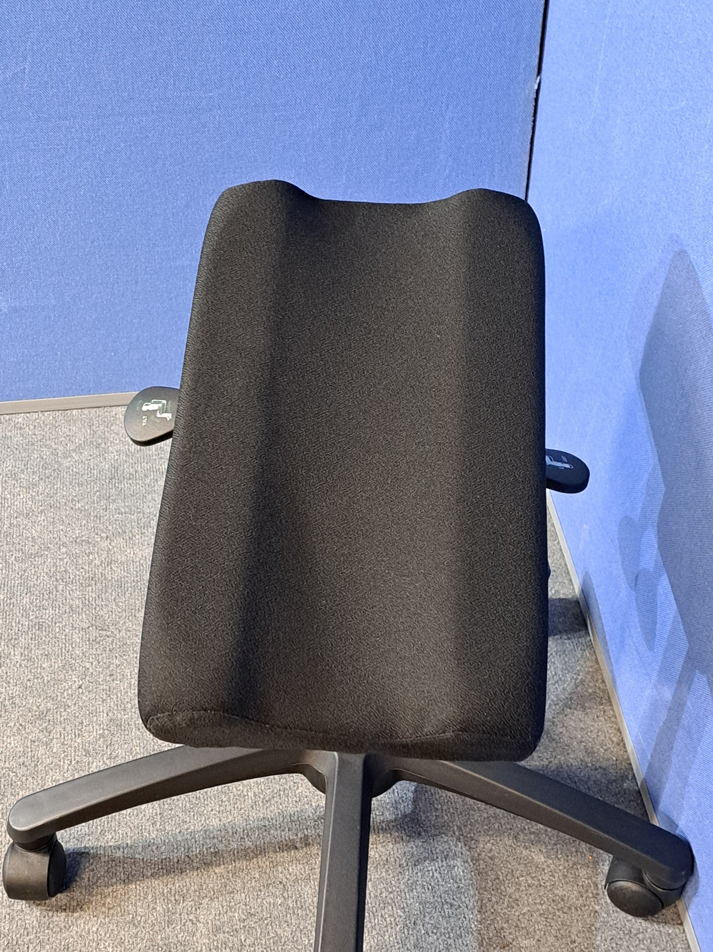 Height Adjustable Single Leg Rest Black (used)