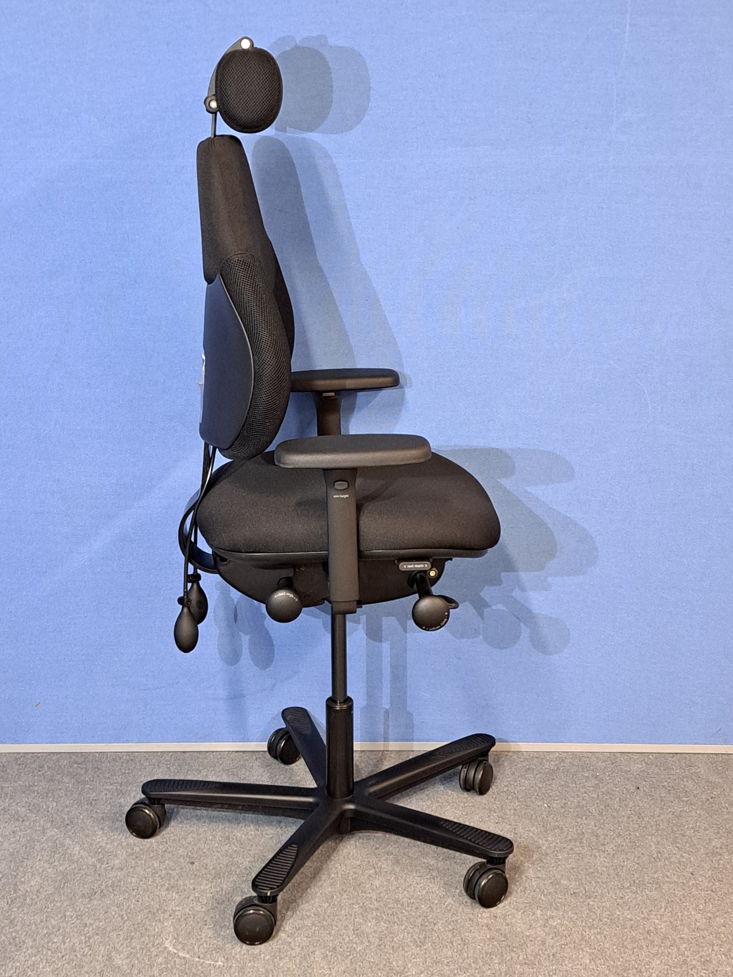 Orangebox Flo Mid Back Task Armchair with Headrest Black (used)