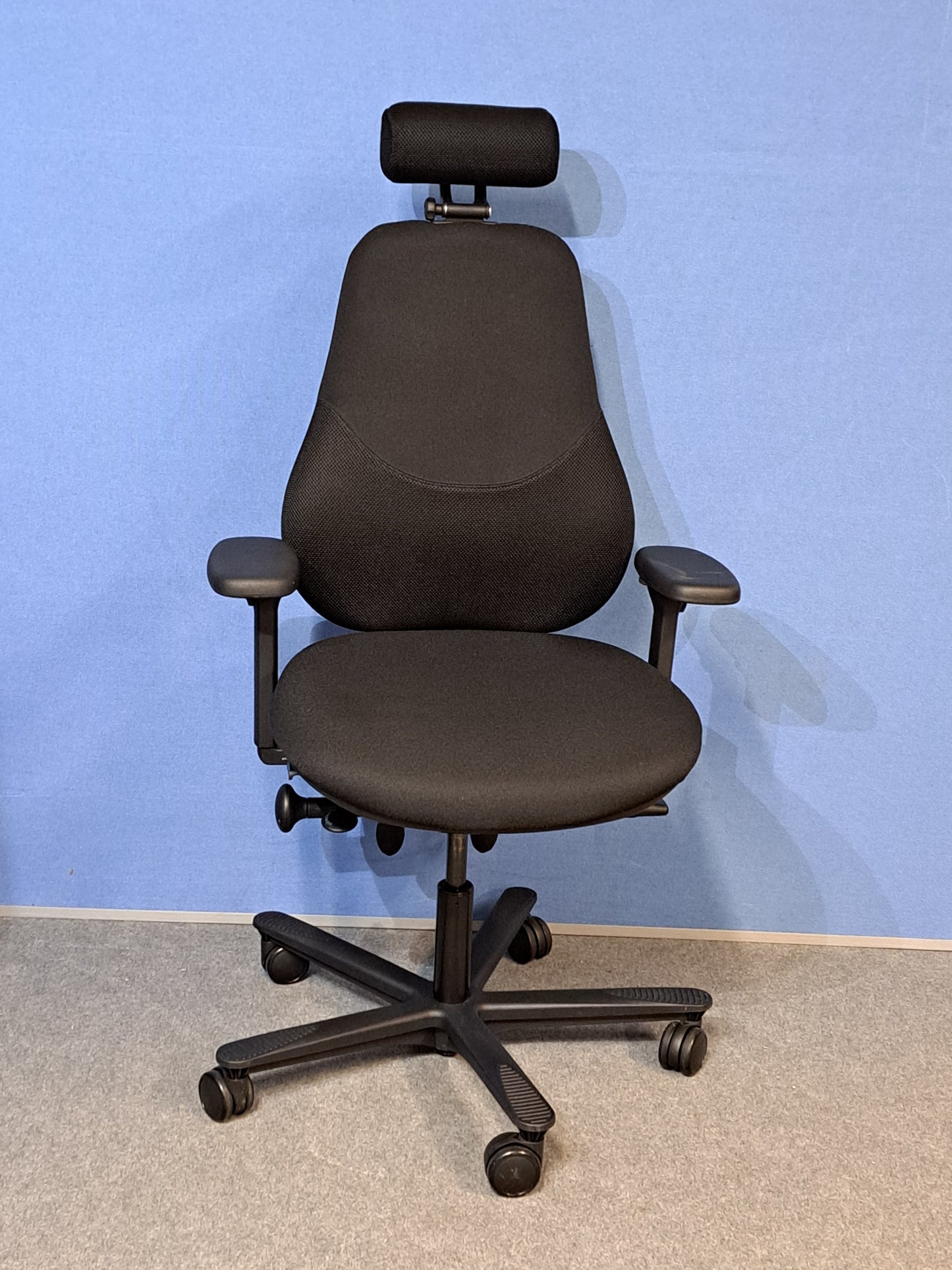 Orangebox Flo High Back Task Armchair with Headrest Black (used)