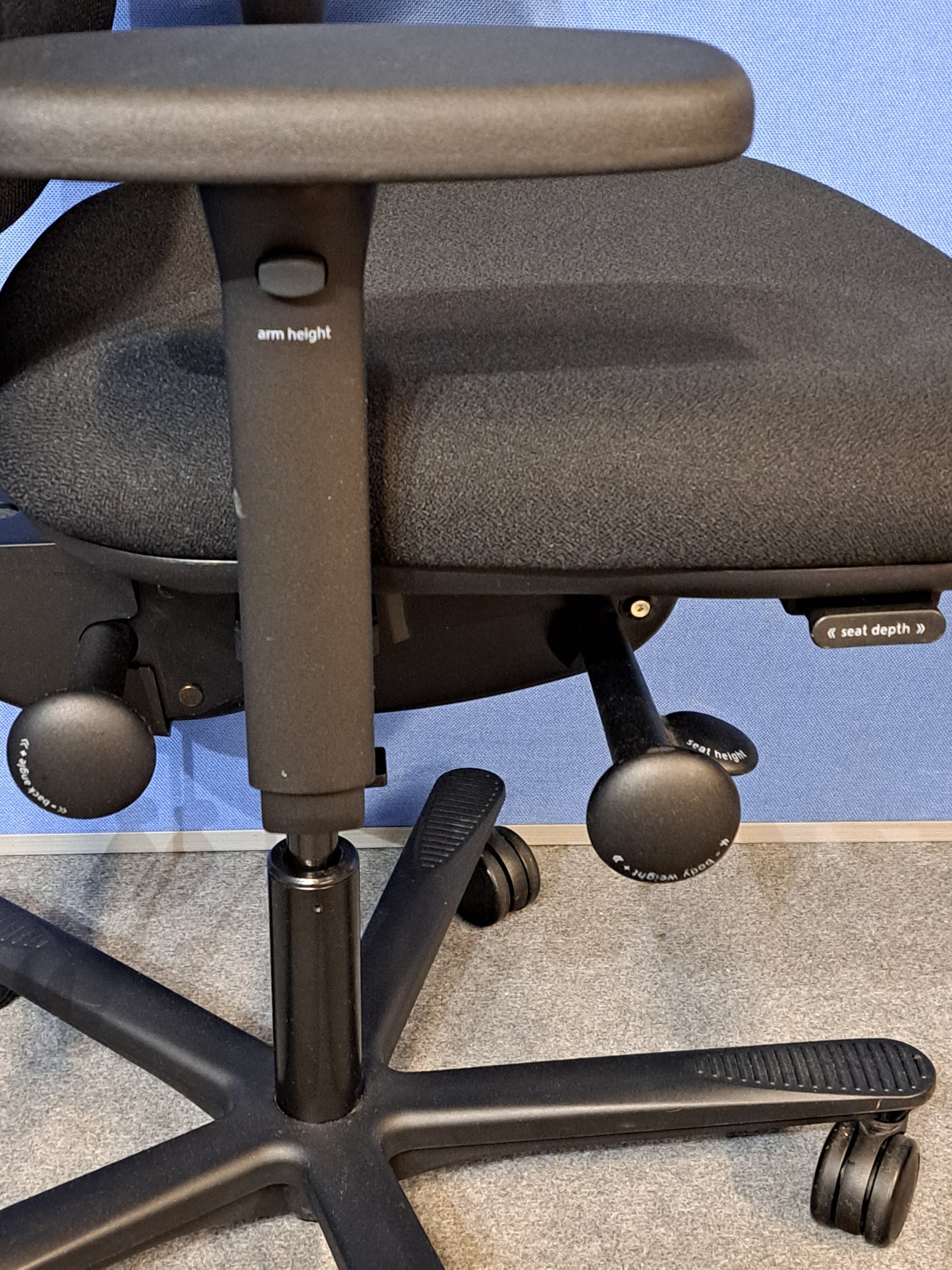 Orangebox Flo High Back Task Armchair with Headrest Black (used)