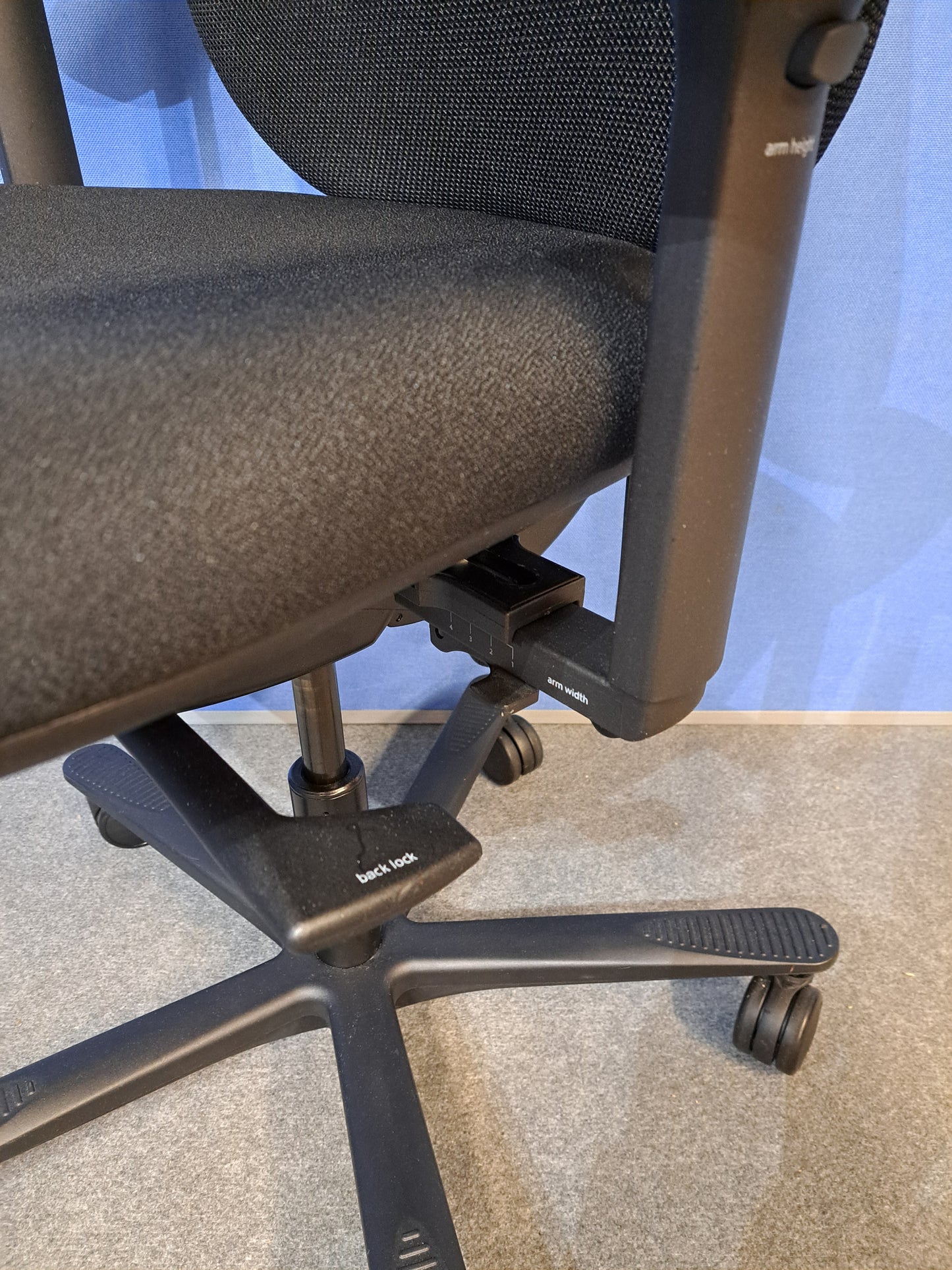 Orangebox Flo High Back Task Armchair with Headrest Black (used)