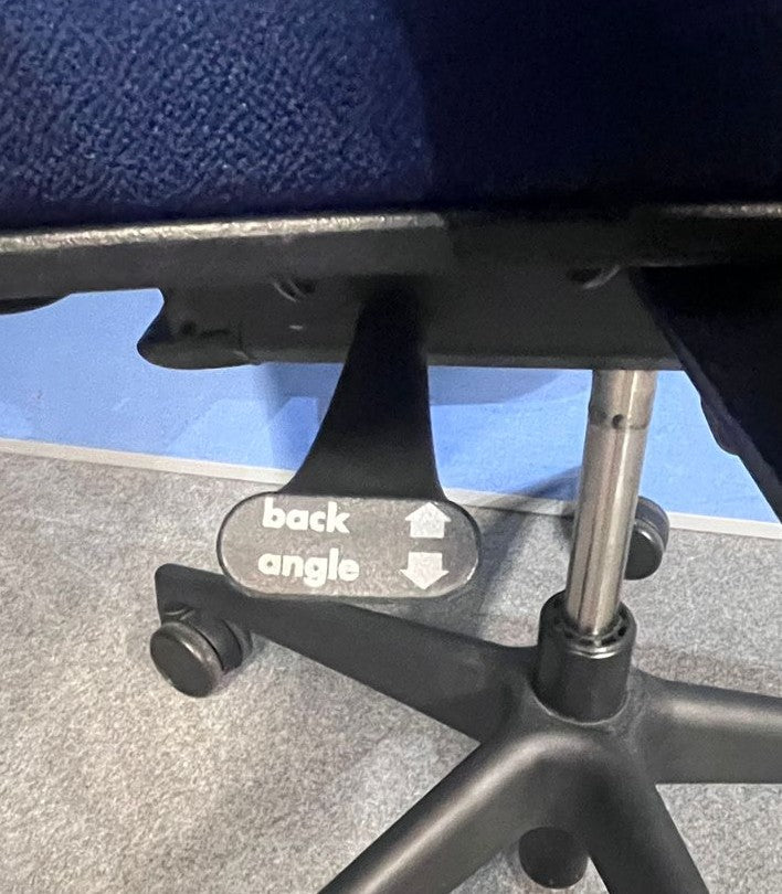 Boss Design Key Task Medium Armchair Blue (used)