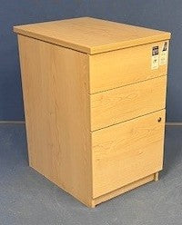 *SALE* 3 Drawer Desk High Pedestal Maple (used)