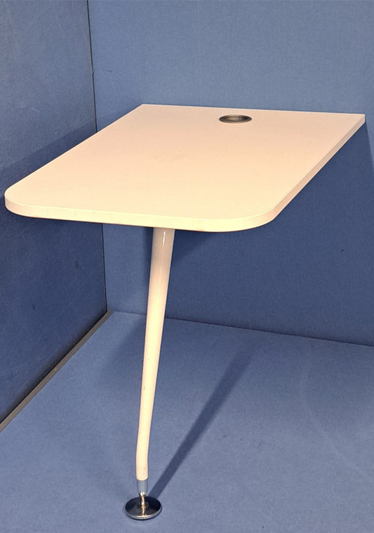 1000x700mm Wall Mountable Table with Single Leg White (used)