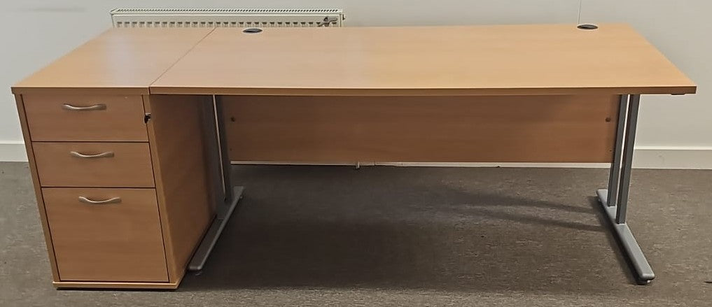 *SALE* 1600x800mm Straight Desk inc 3 Drawer Desk High Pedestal Beech (used)