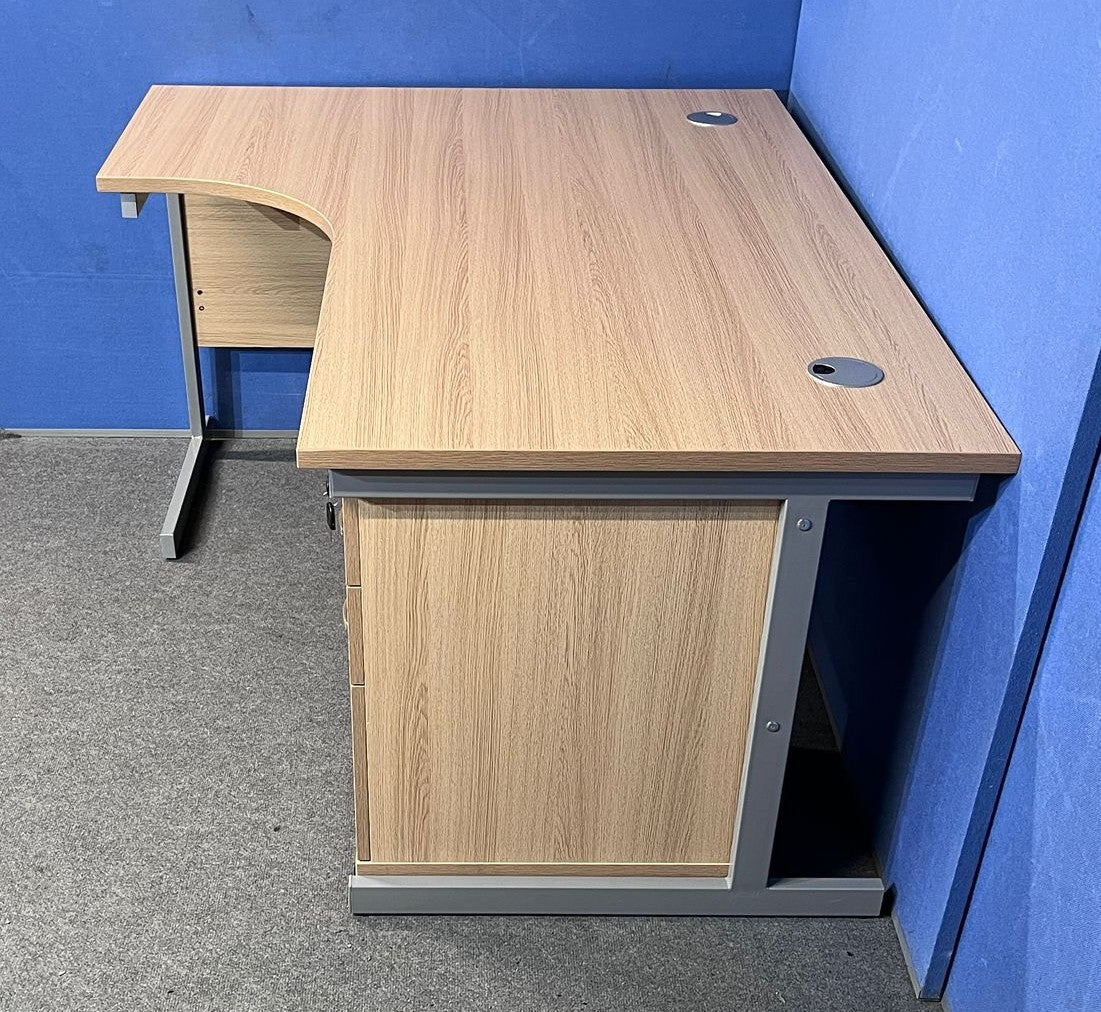 1600mm Left Hand Curved Desk inc 3 Drawer Mobile Pedestal Verade Oak (used)