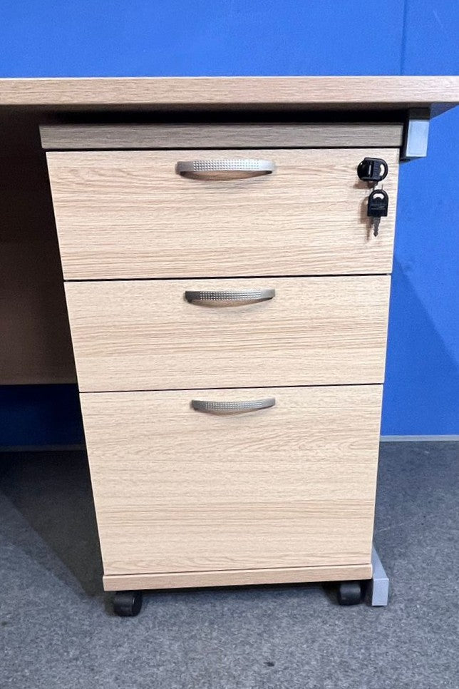 1600mm Left Hand Curved Desk inc 3 Drawer Mobile Pedestal Verade Oak (used)
