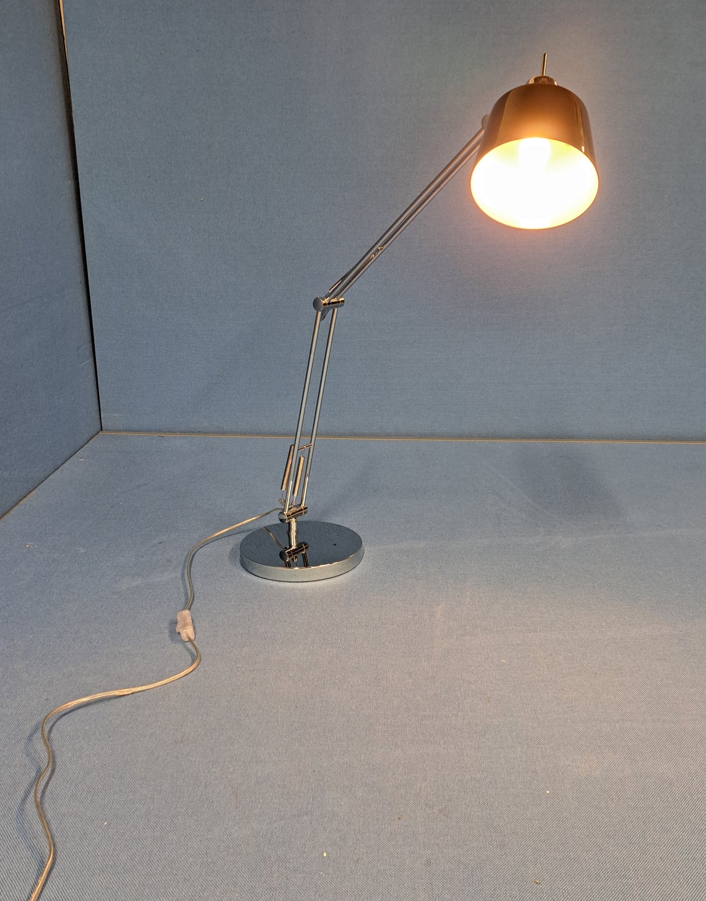 Studio Task Desk / Table Lamp (used)