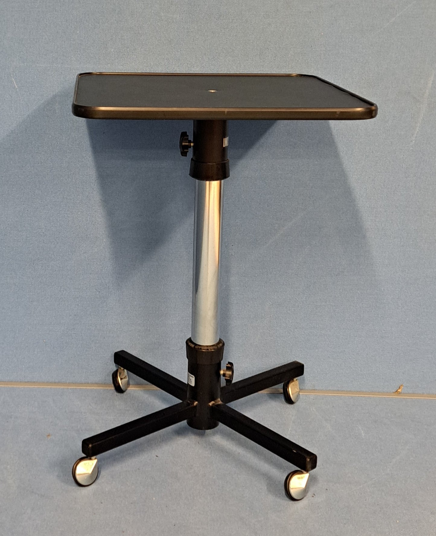 Unicol X Base Stand Black (used)