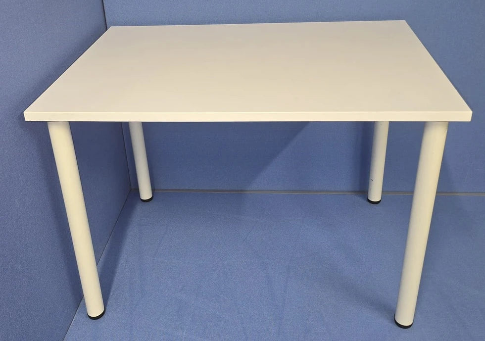1200x800mm 4 Legged Meeting Table White (used)