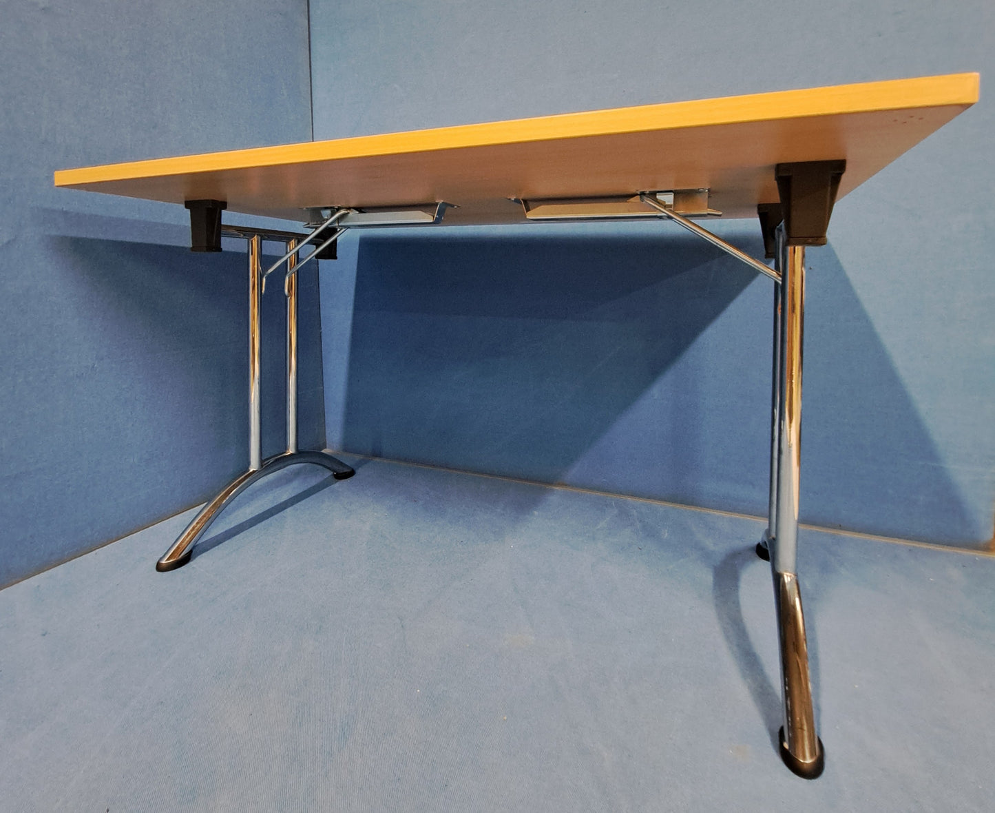 1200x800mm Foldaway Table Beech (used)