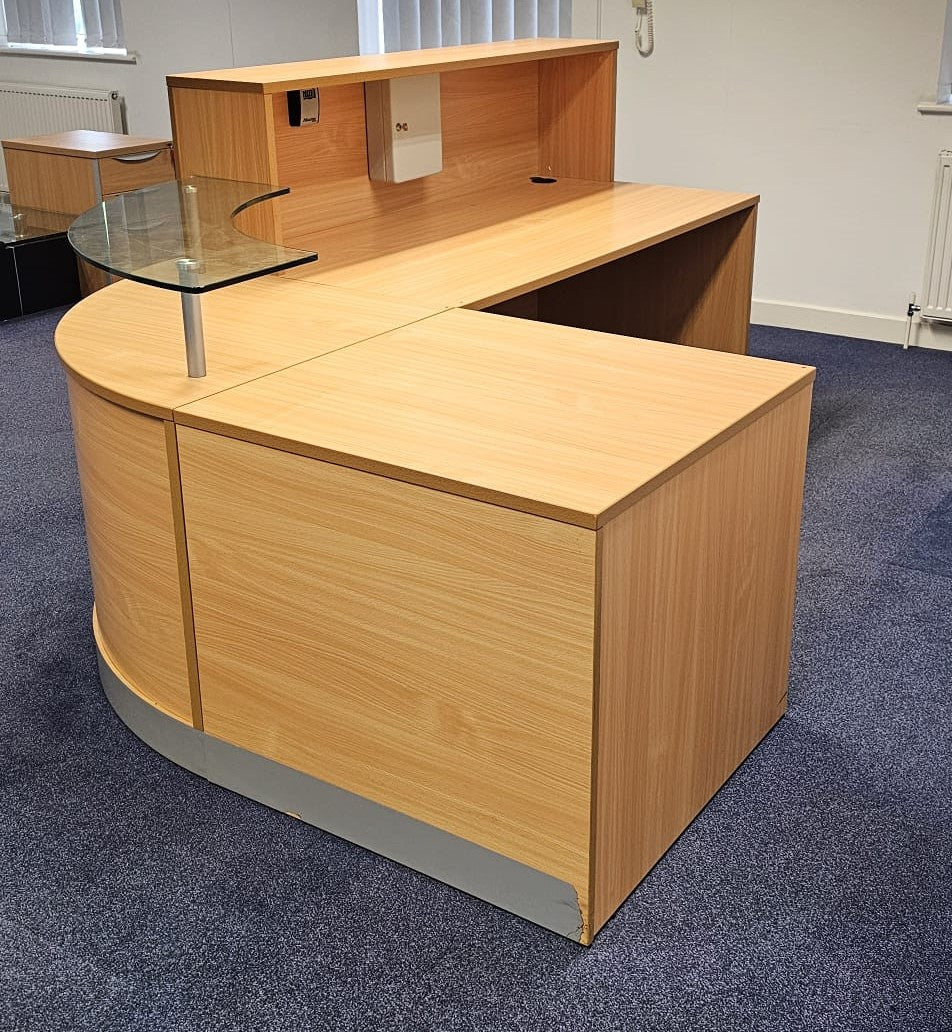 2400x1600mm Reception Counter with Glass Shelf Beech (used)