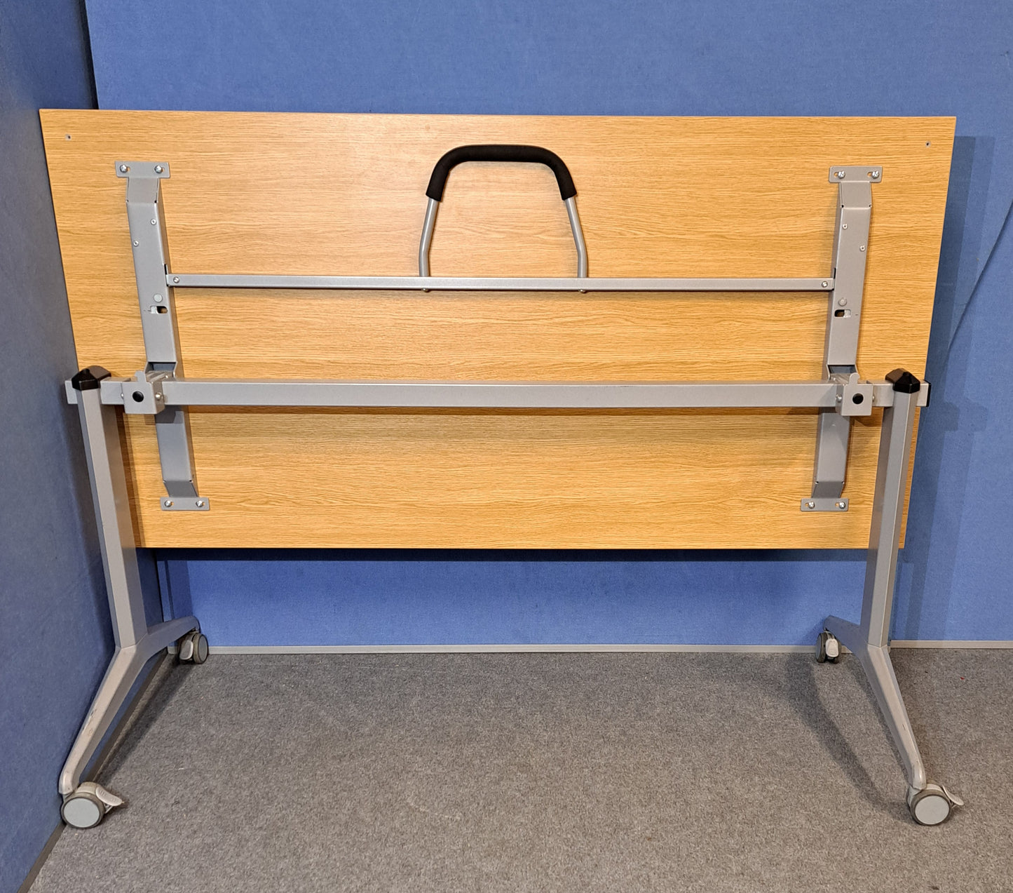 1500x750mm Fliptop Table on Locking Castors Oak (used)
