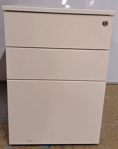 3 Drawer Metal Under Desk Mobile Pedestal White (used)
