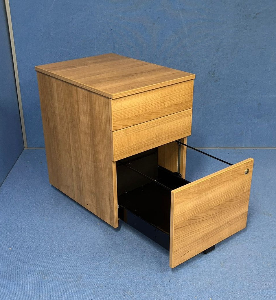 3 Drawer Under Desk Mobile Pedestal Cappuccino (used)