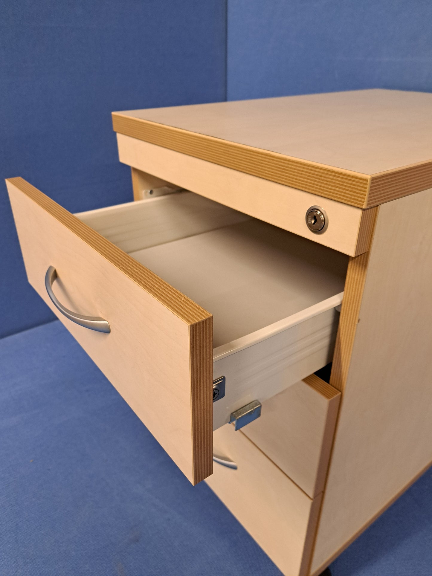 3 Drawer Under Desk Mobile Pedestal Maple (used)