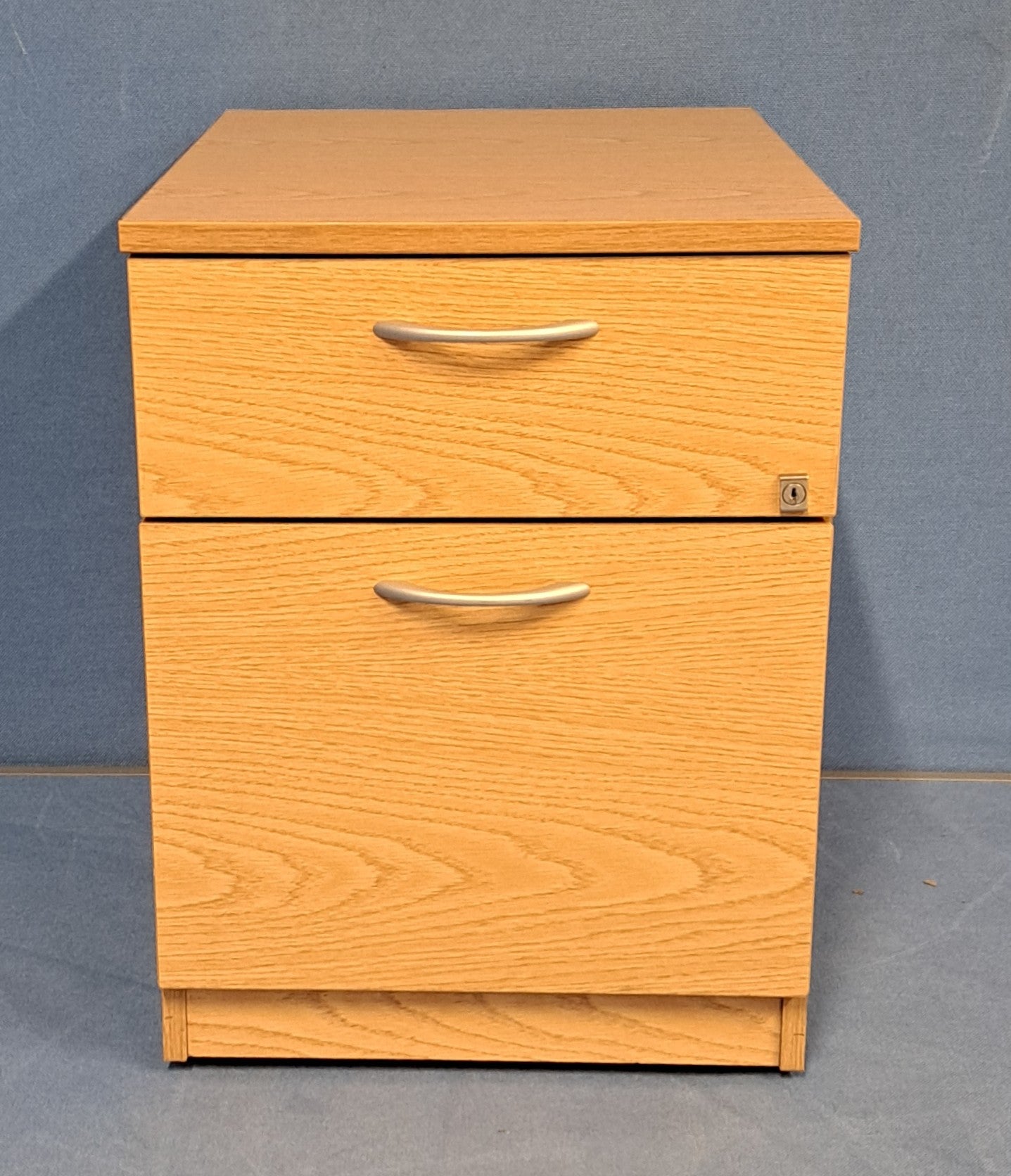 2 Drawer Under Desk Mobile Pedestal Oak (used)