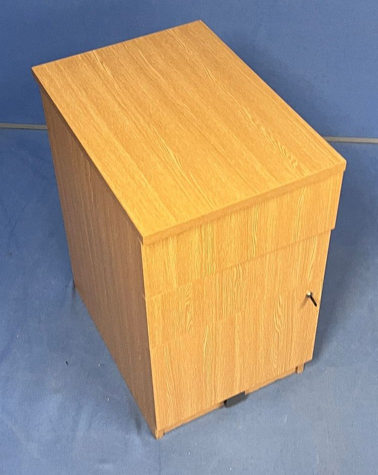 *SALE* 3 Drawer Desk High Pedestal Oak (used)