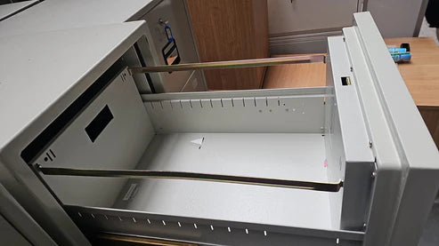 4 Drawer Heavy Duty Fire Proof Filing Cabinet Grey (used)