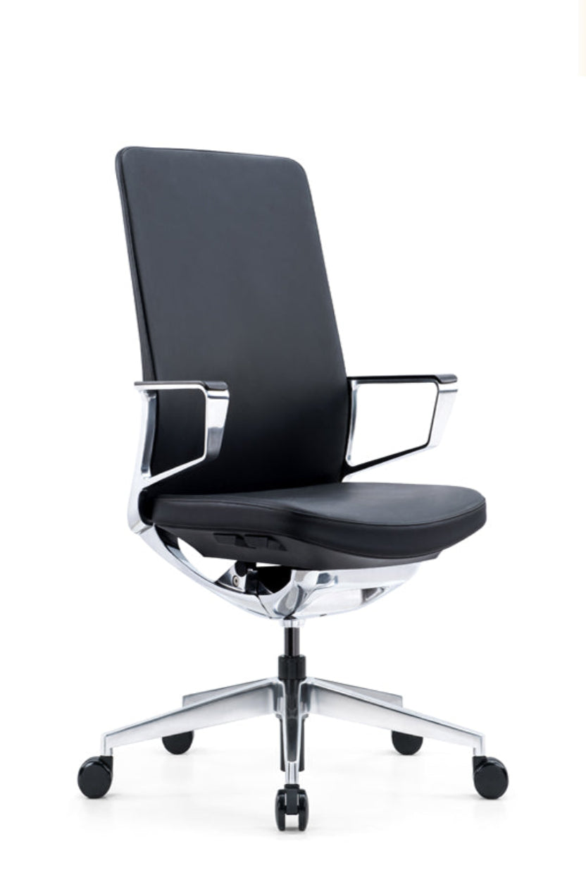 An executive task armchair with fixed arms, made of black faux leather, featuring polished aluminium arms and base, with a gas lift for height adjustment and a triple lever mechanism for tilt lock.