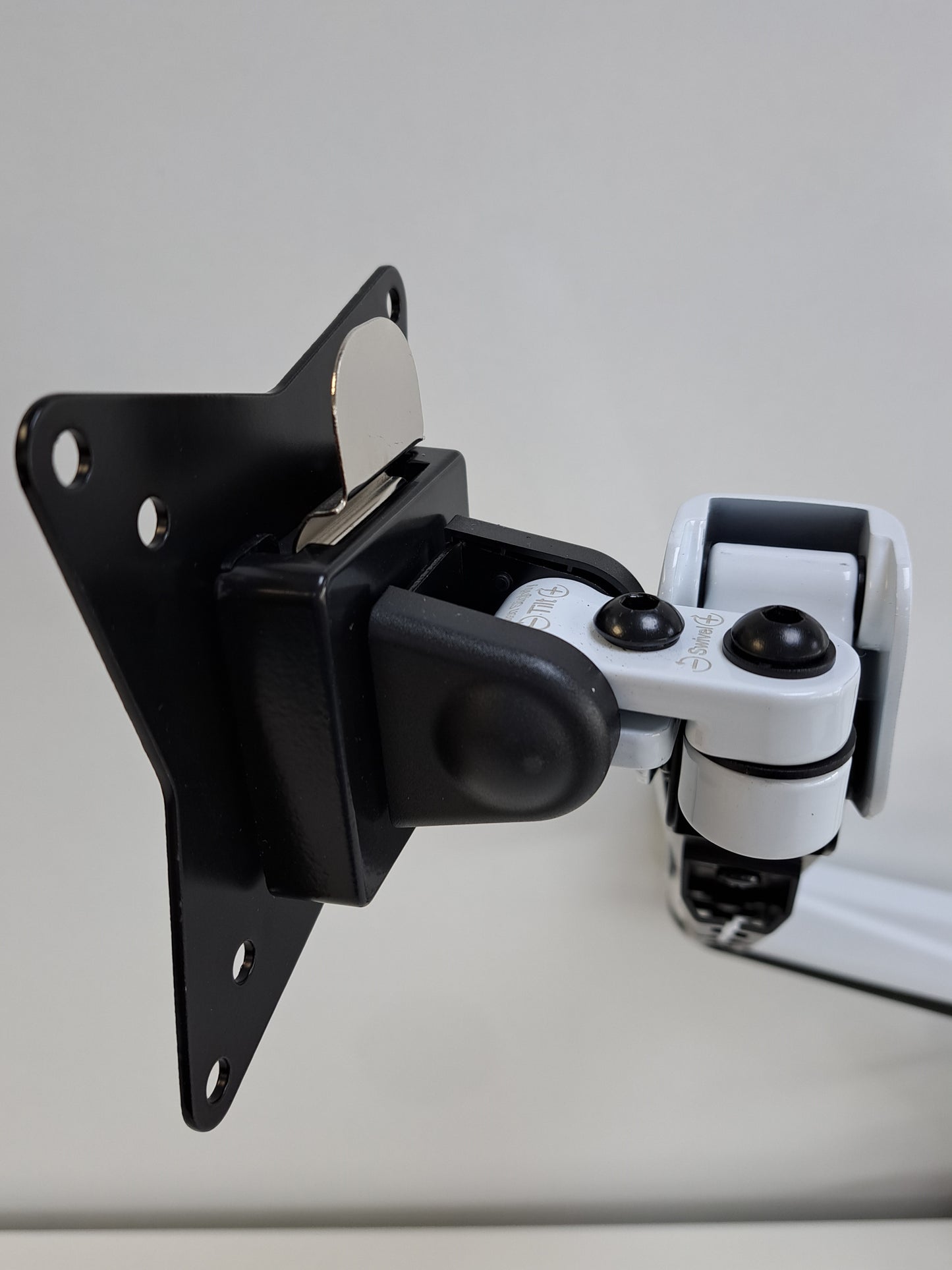 HUANUO HNSS5 Gas Spring Monitor Riser Arm (as new)
