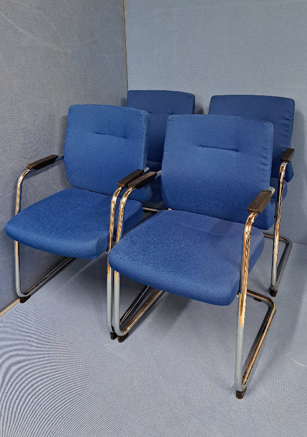 Set of 4 Medium Back Meeting Armchair Cantilever Chrome Frame Blue (used)