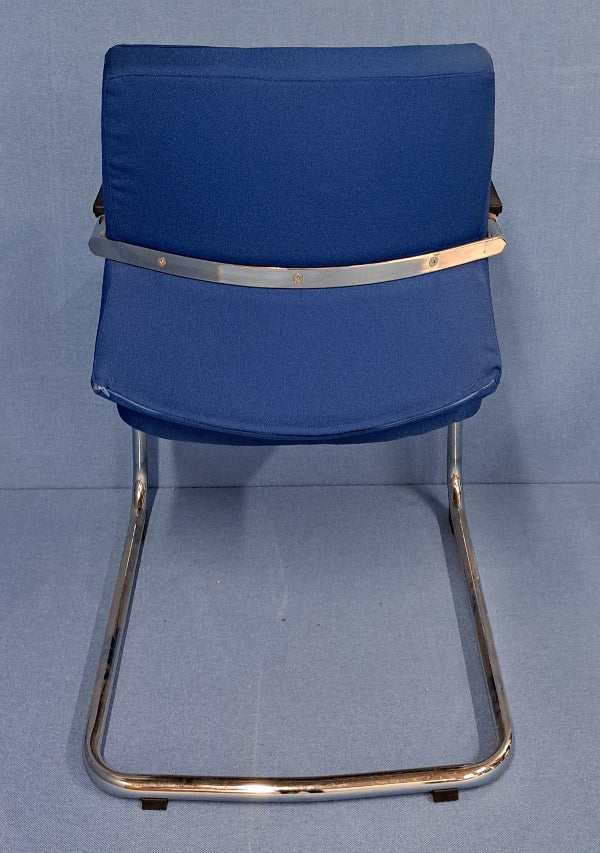 Set of 4 Medium Back Meeting Armchair Cantilever Chrome Frame Blue (used)