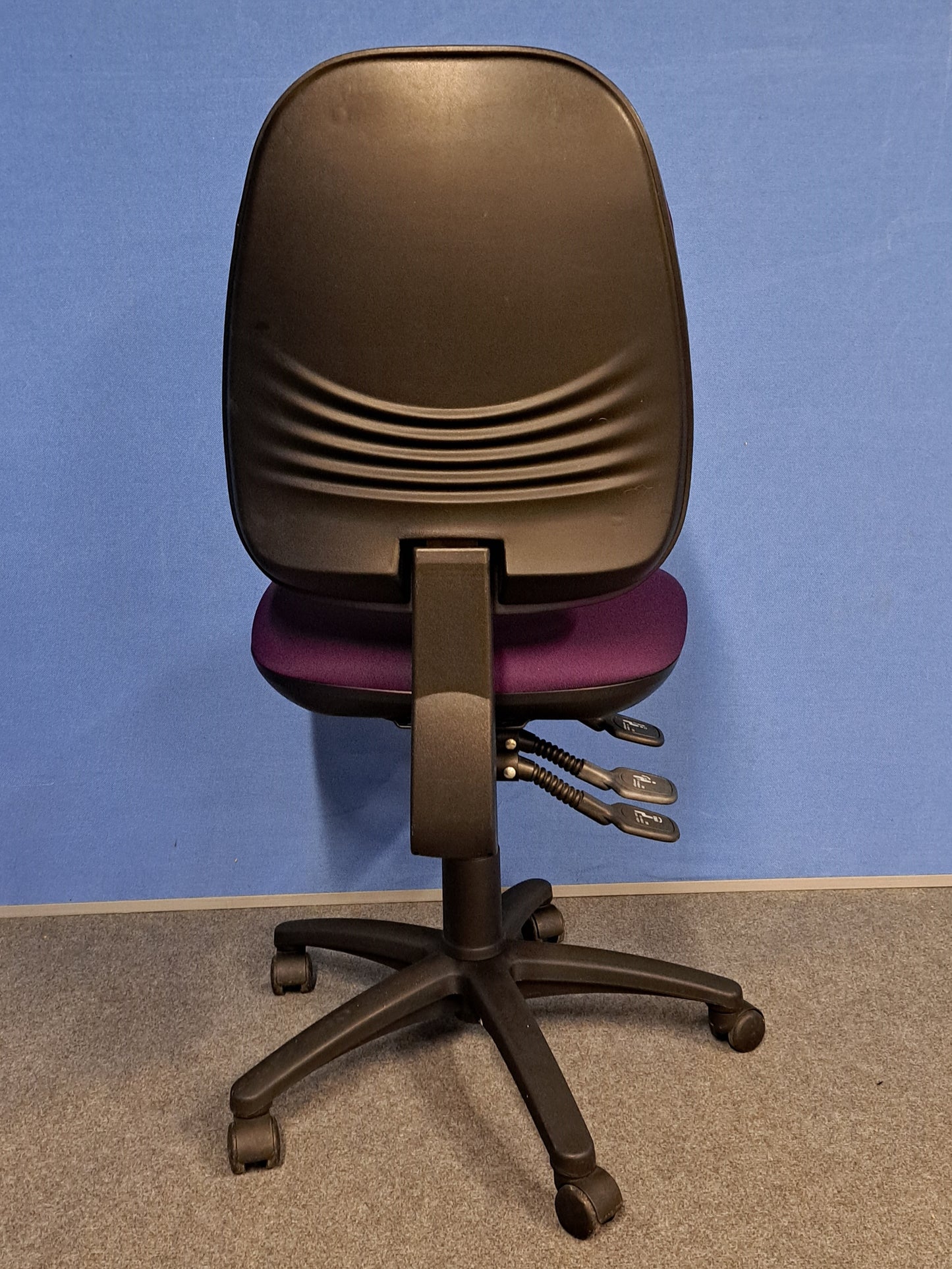 *SALE* High Back 3 Lever Operators Chair Purple (used)