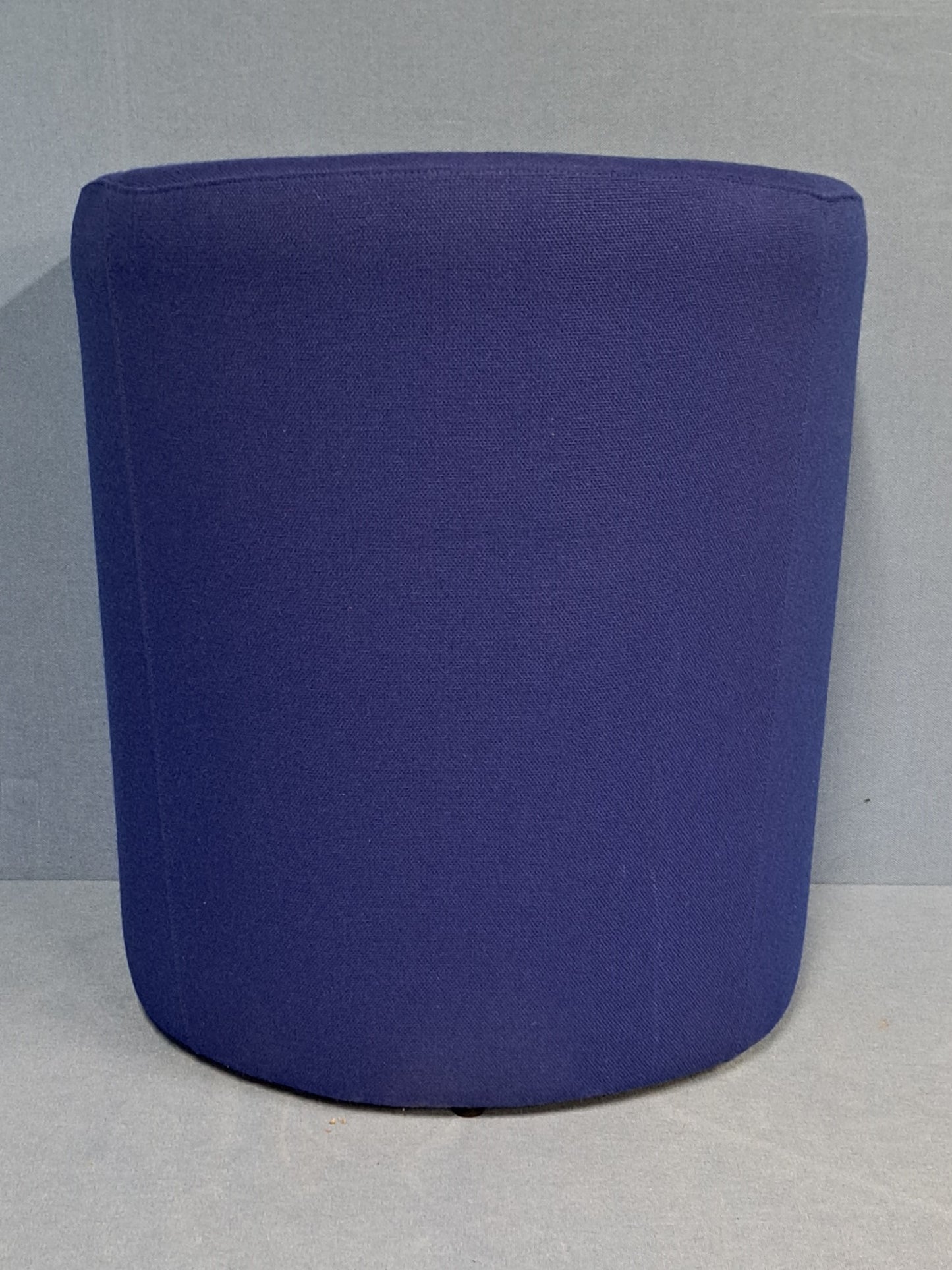 *SALE* Single Seater Tub Chair Blue (used)