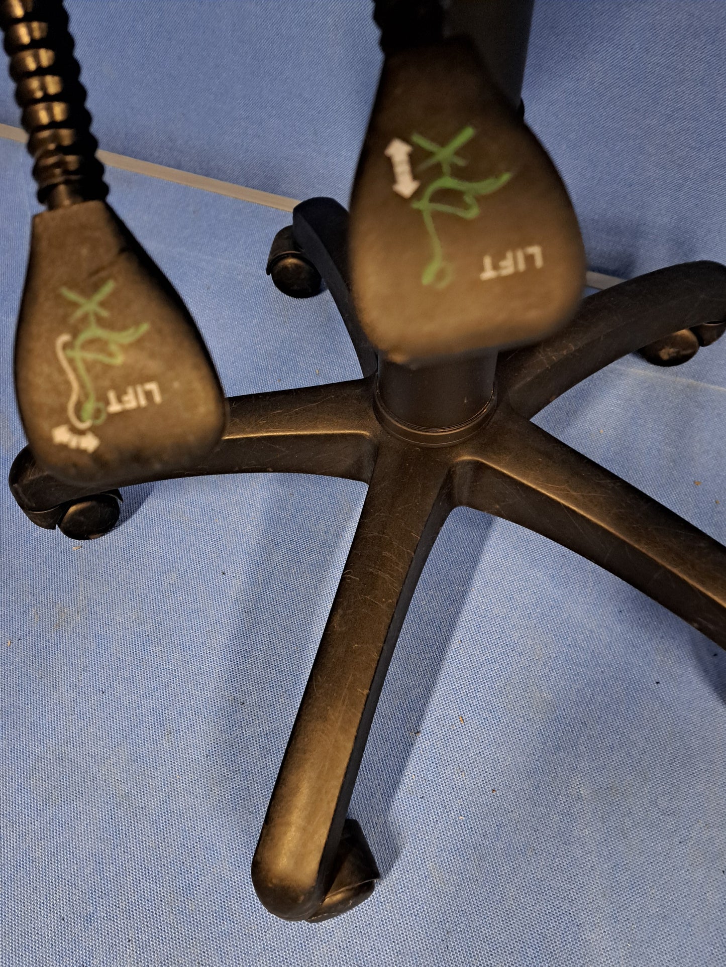 Clearance Operator Chairs (used)