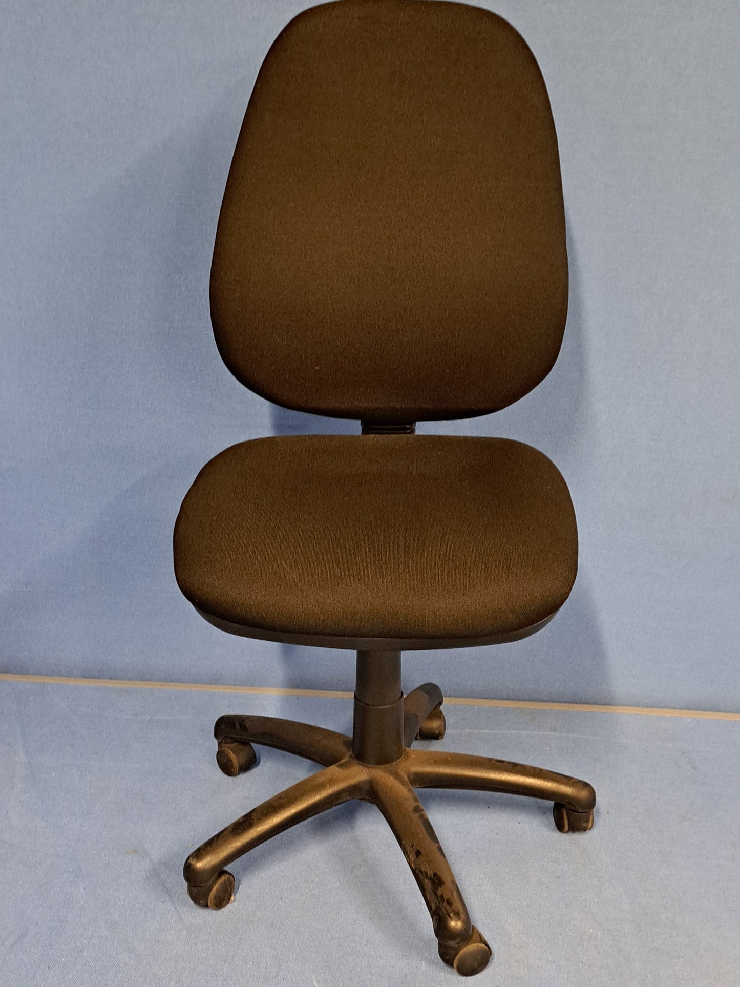 Clearance Operator Chairs (used)