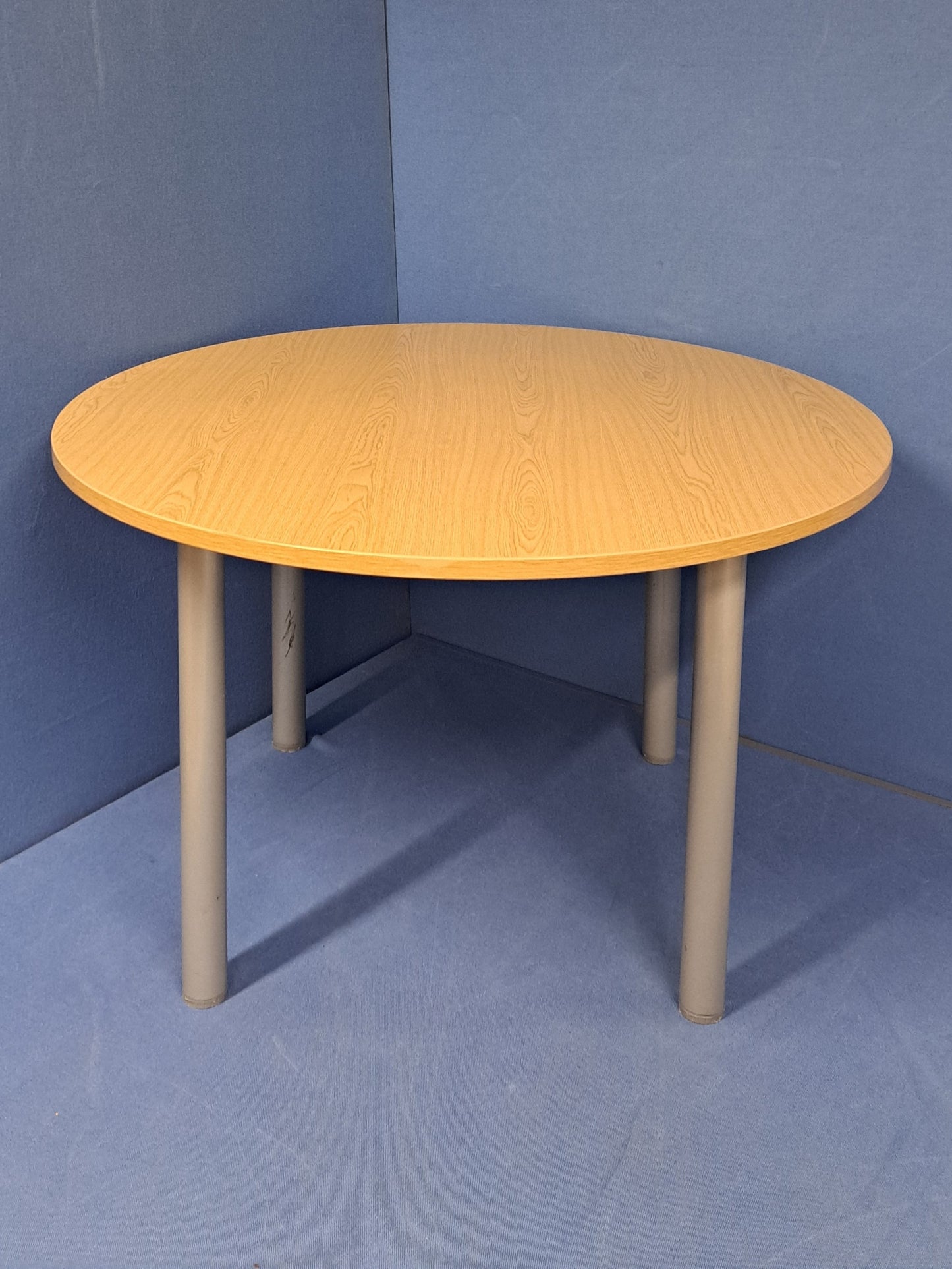 1200mm diameter Table Oak (used)