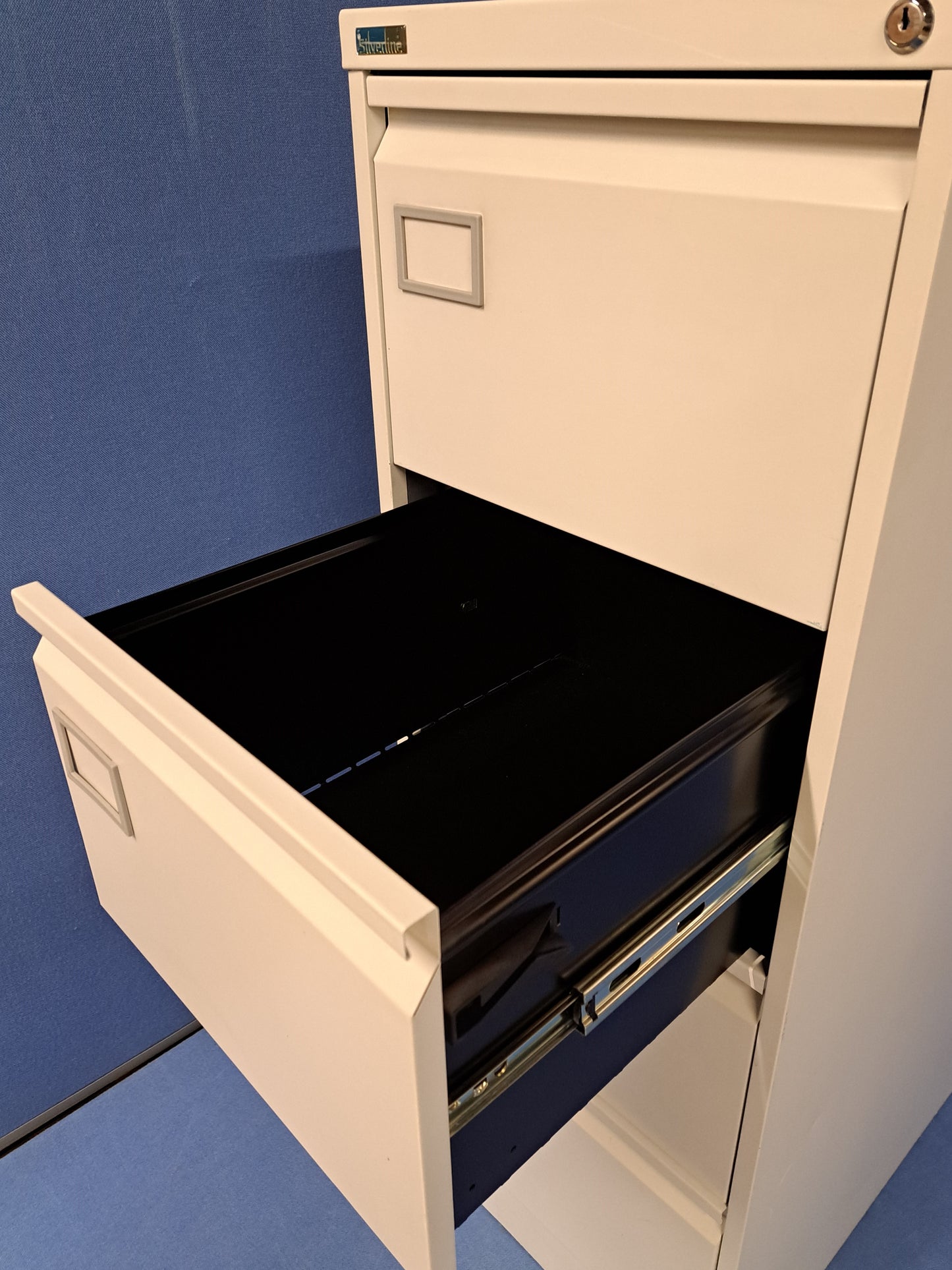 Silverline 4 Drawer Steel Filing Cabinet Grey (used)