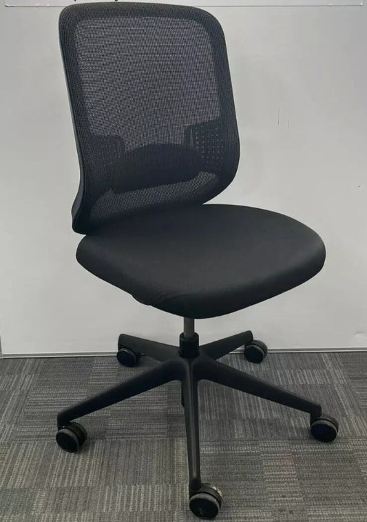 Orangebox Do Mesh Back Operators Chair Black (used)
