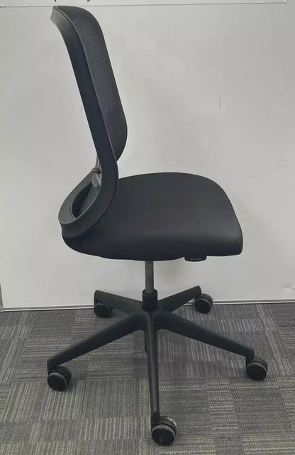 Orangebox Do Mesh Back Operators Chair Black (used)