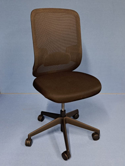 Orangebox Do Mesh Back Operators Chair Black (used)