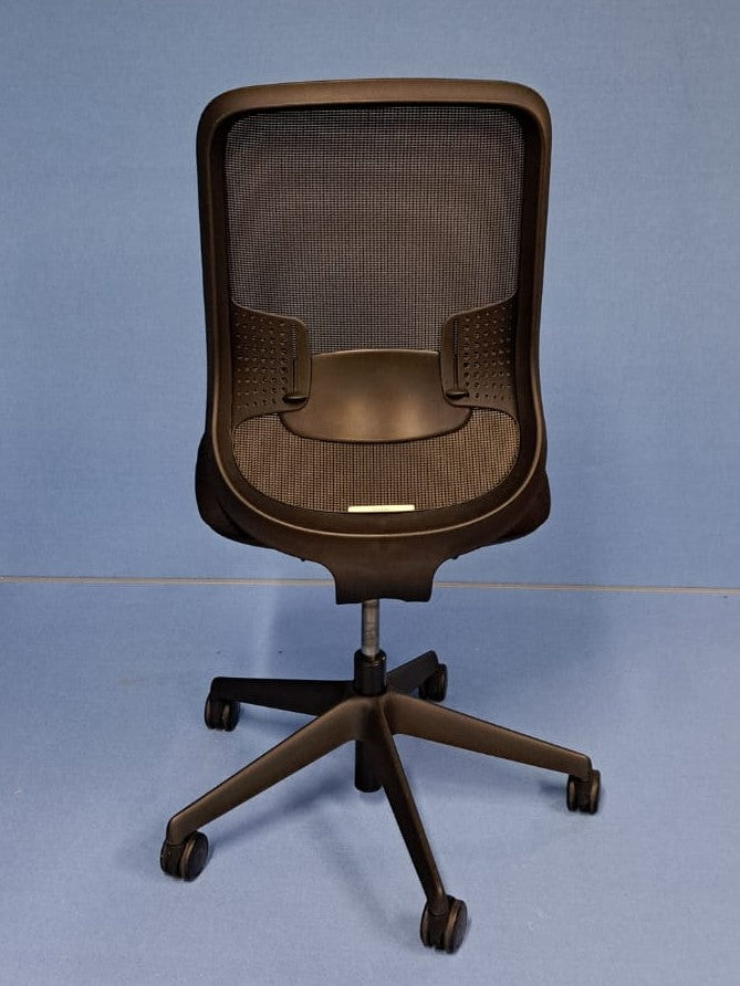 Orangebox Do Mesh Back Operators Chair Black (used)