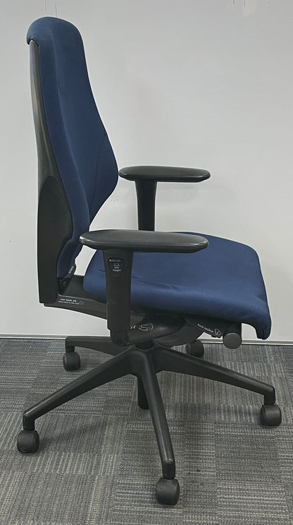 Giroflex 64 High Back Operators Armchair with 3D Height Adjust Arms Blue (used)