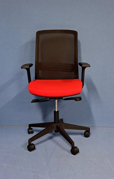 SALE Mesh Back Operators Chair with Height Adjust Arms Black / Red (used)