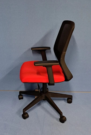 SALE Mesh Back Operators Chair with Height Adjust Arms Black / Red (used)