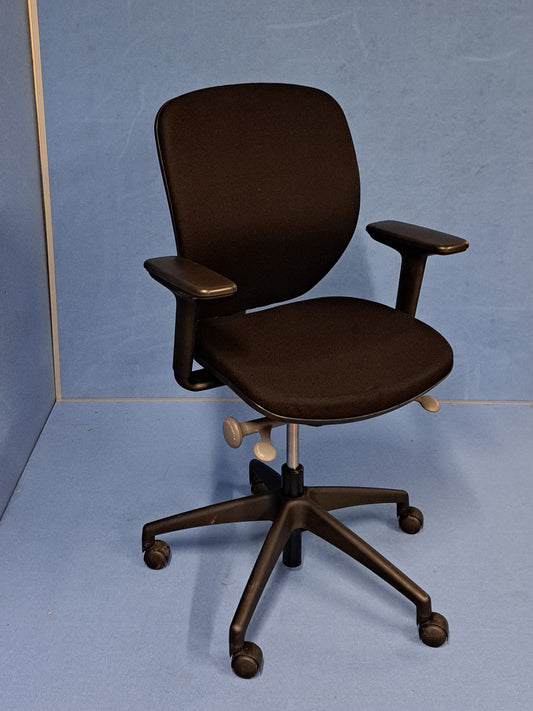 Orangebox Joy Operators Armchair Black (used)