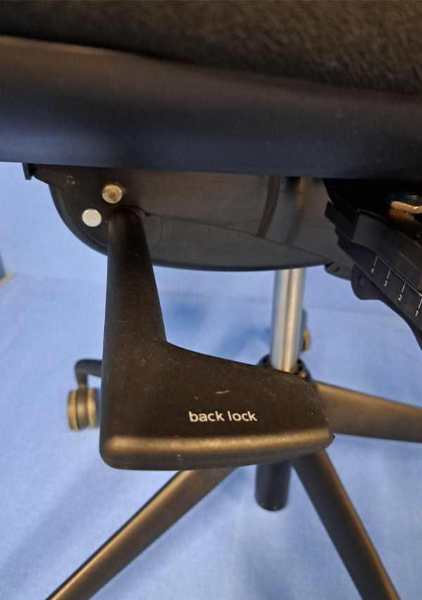 Orangebox Flo Mid Back Task Armchair with Headrest Black (used)
