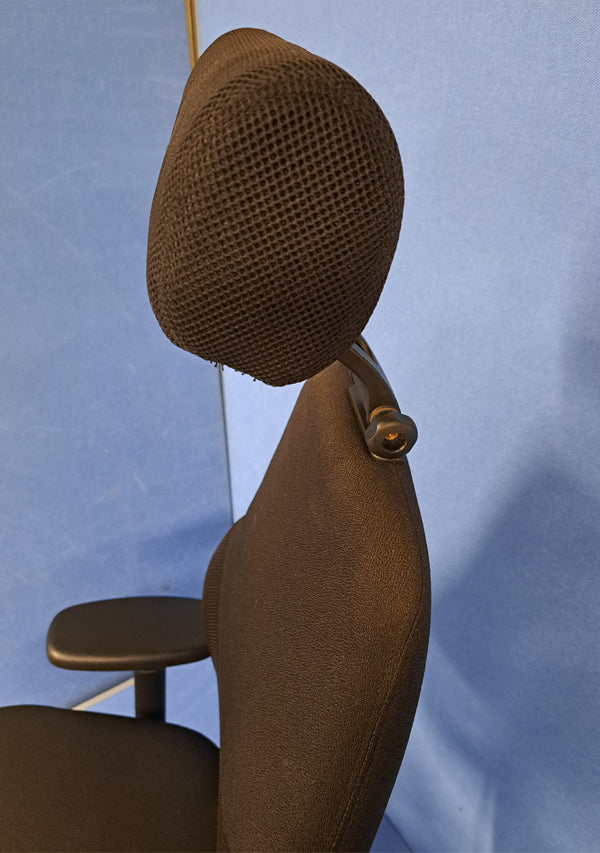 Orangebox Flo Mid Back Task Armchair with Headrest Black (used)